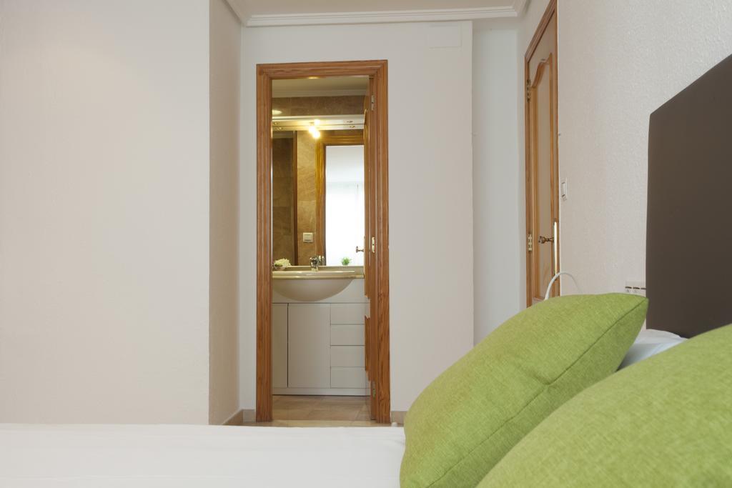 Apartments Serreria II Valence Chambre photo